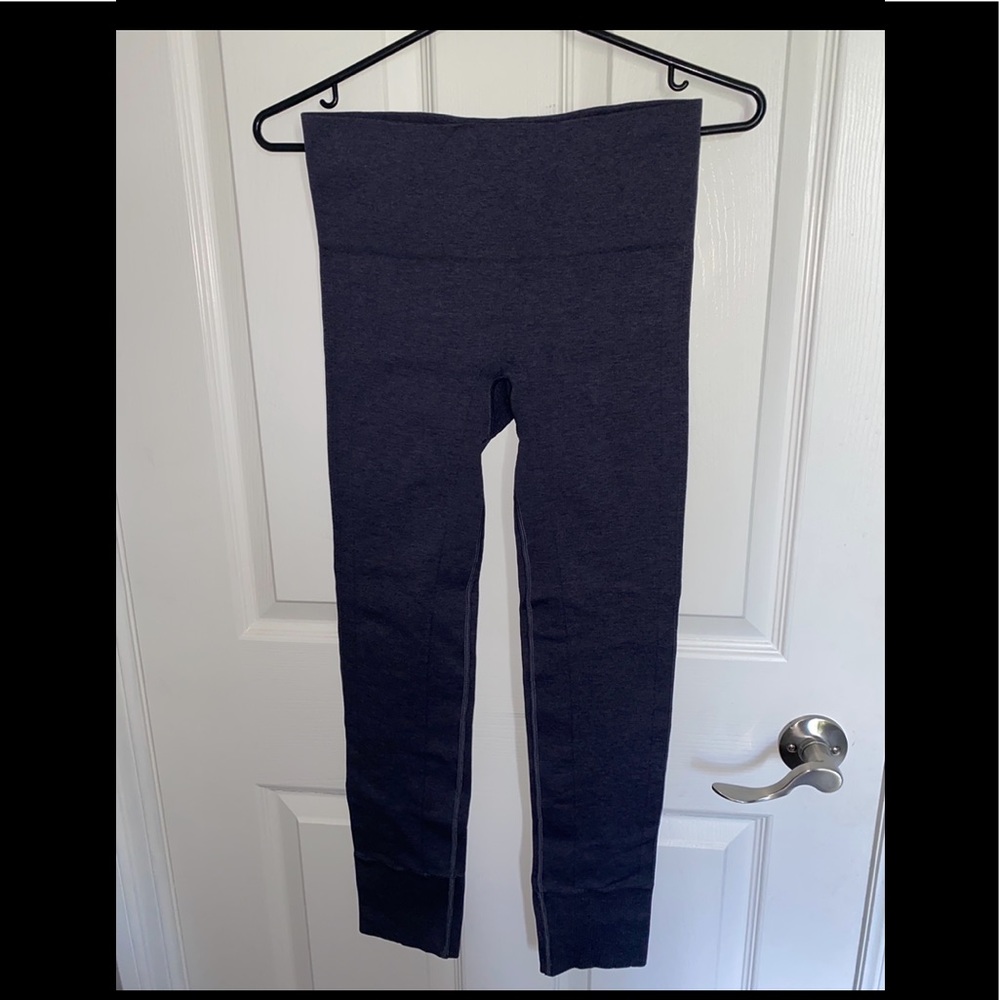 Lululemon Ebb to Street Crop 23”